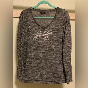 Yellowstone  V- Neck XL